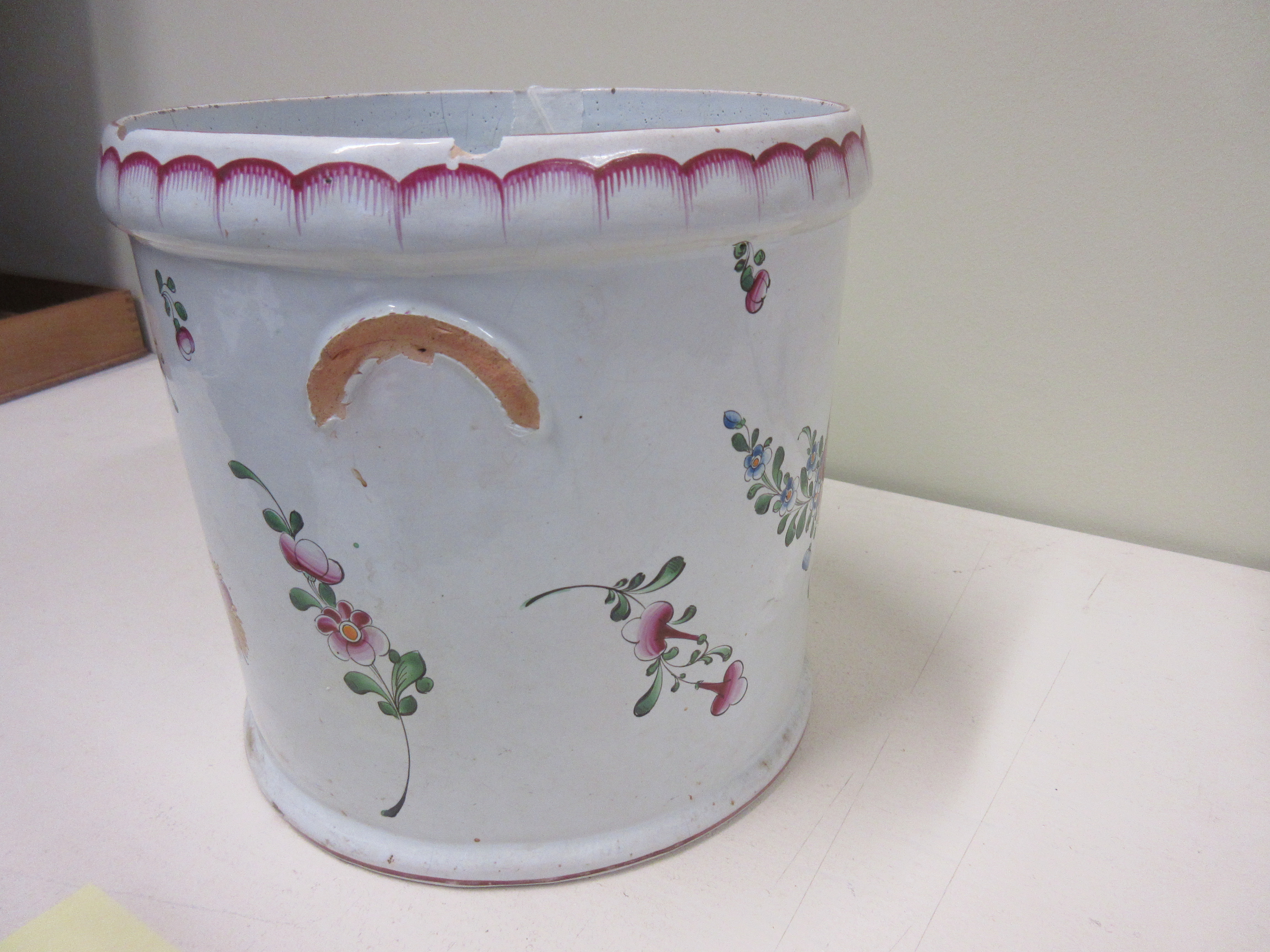 A Strasbourg faience large cylindrical wine cooler Circa 1770 - Image 6 of 8