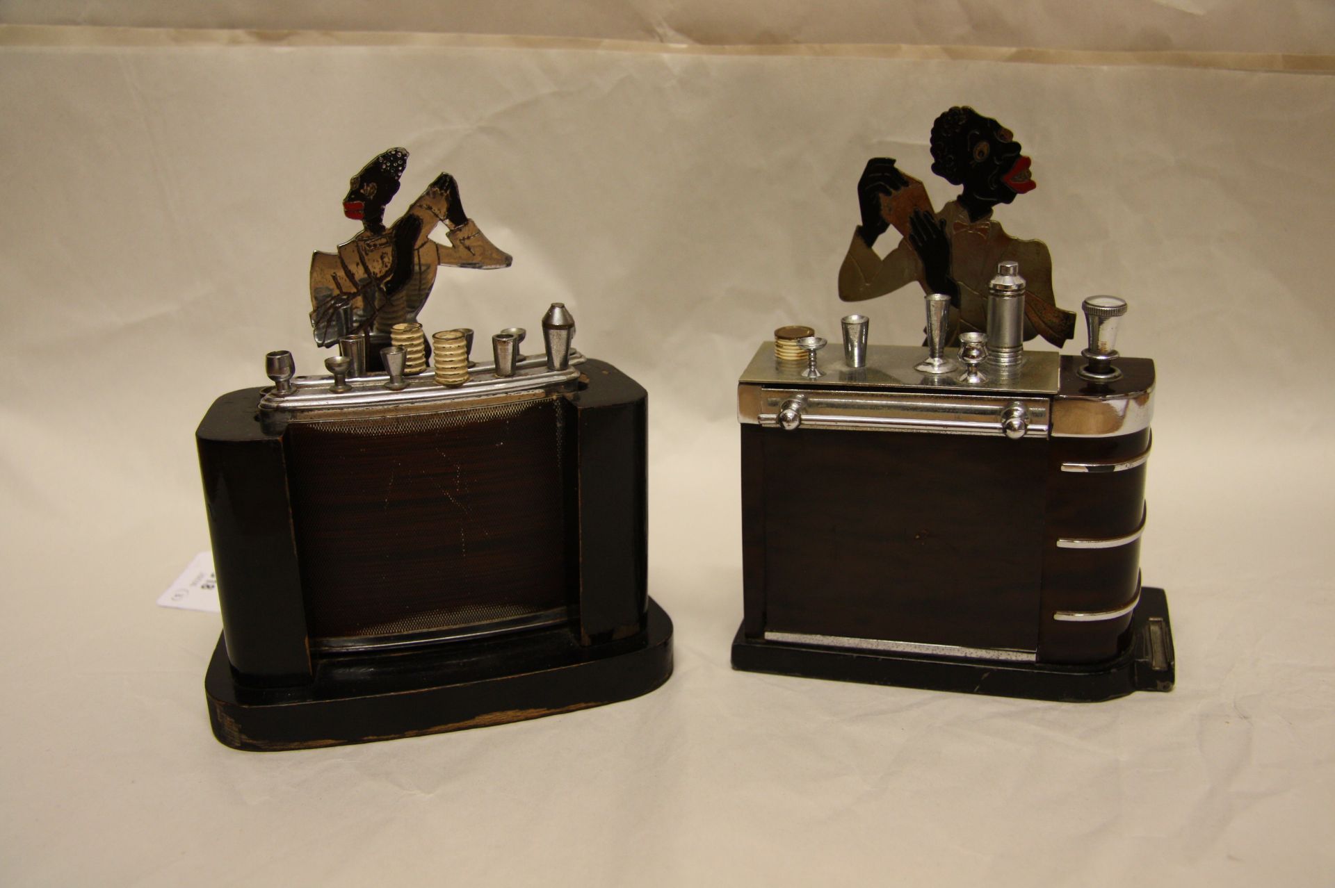 A Ronson Art deco novelty 'Bartender' strike table lighter and cigarette case (3) - Image 4 of 21