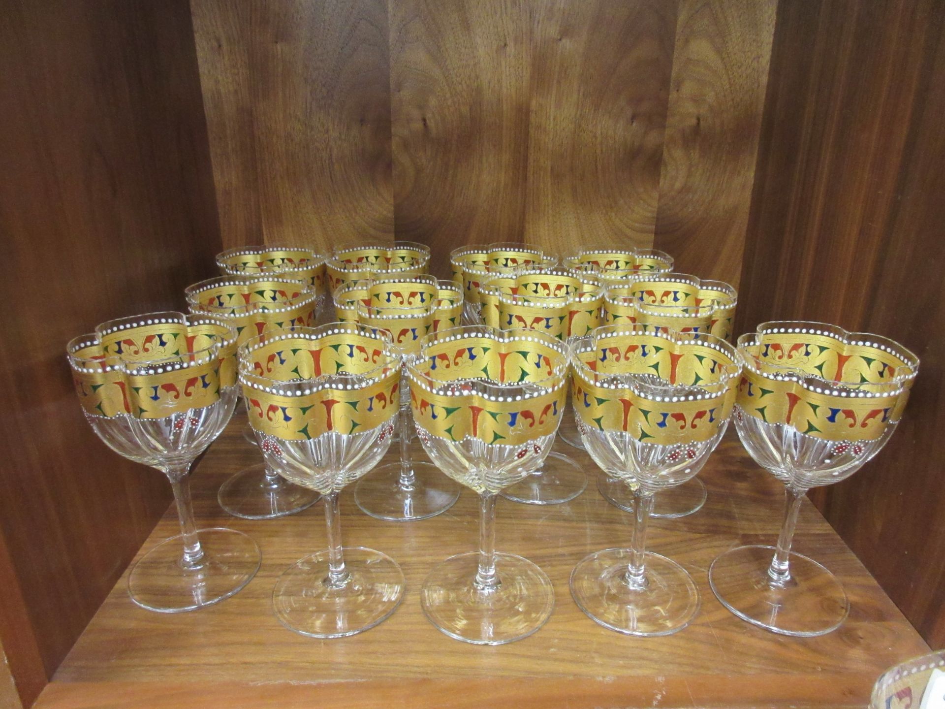 A large collection of continental polychrome and gilt decorated glassware Circa 1900 - Bild 4 aus 21