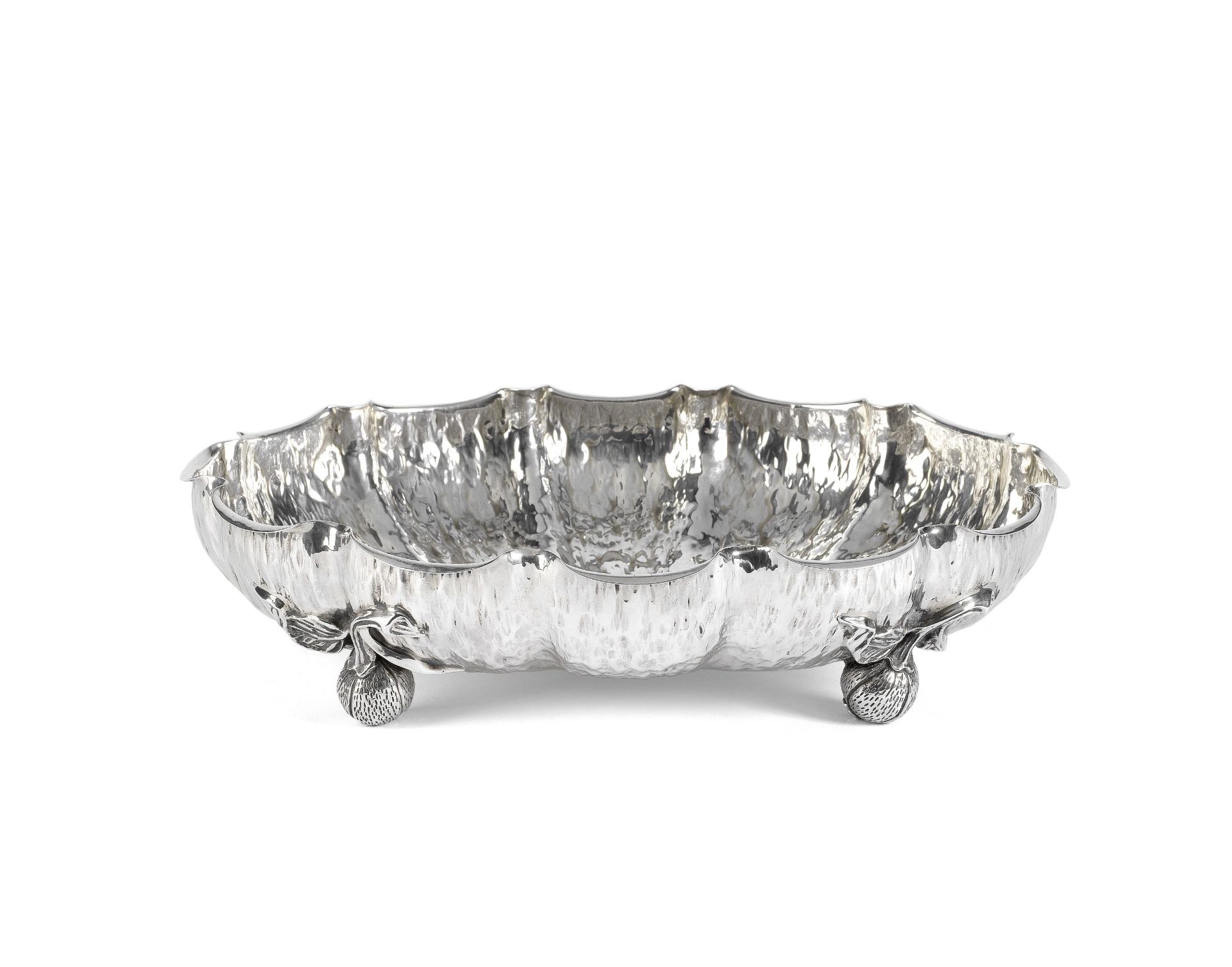 A Victorian silver bowl Heath & Middleton, London 1886