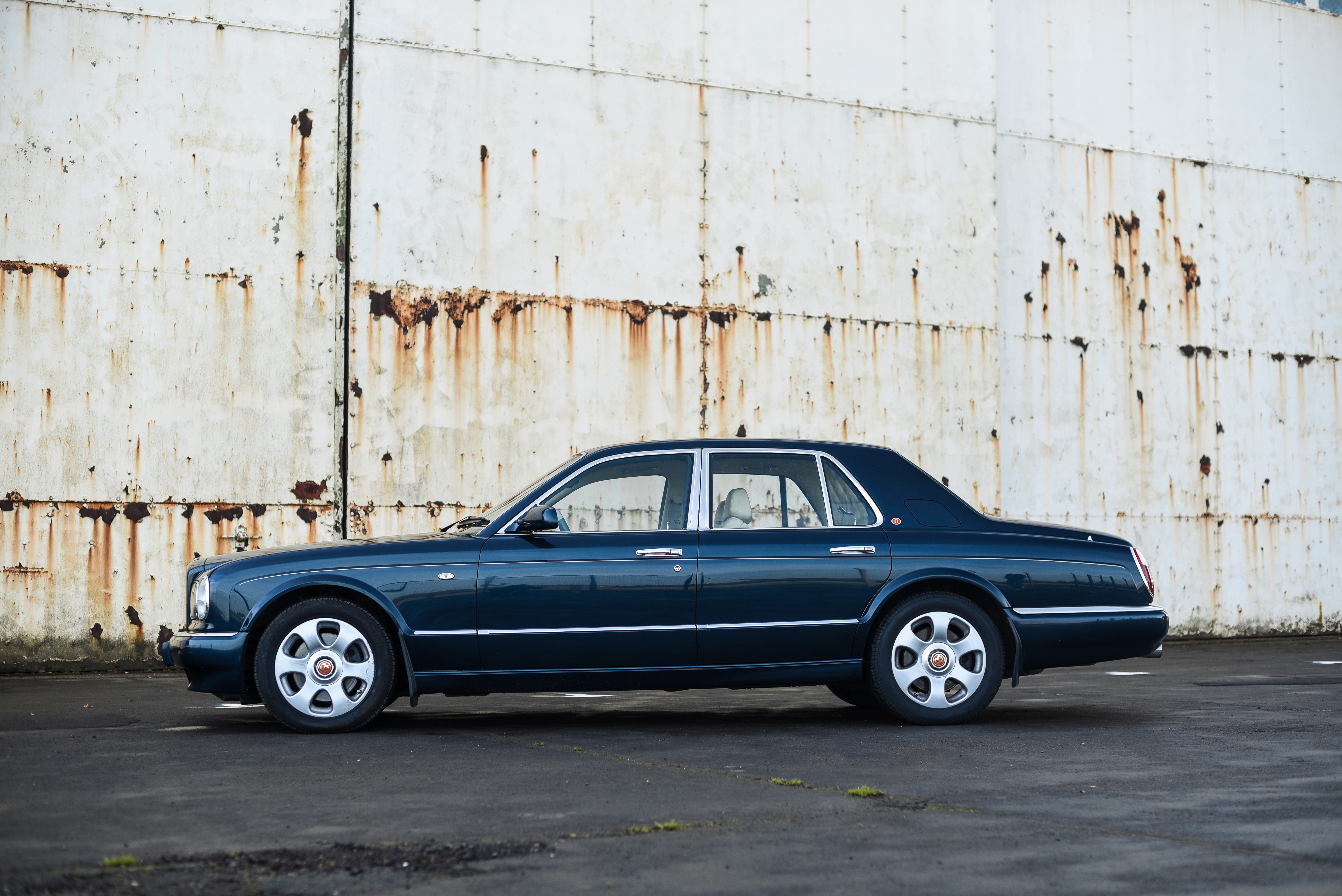 2001 Bentley Arnage Red Label Chassis no. SCBLC31E31CH06031 - Image 23 of 27