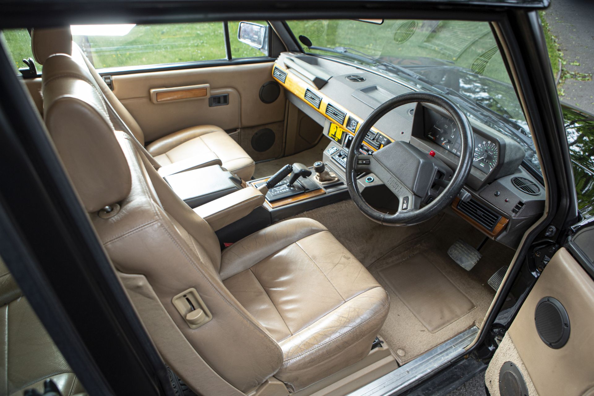 1991 Land Rover Range Rover CSK Chassis no. SALLHABM3GA462052 - Bild 8 aus 19