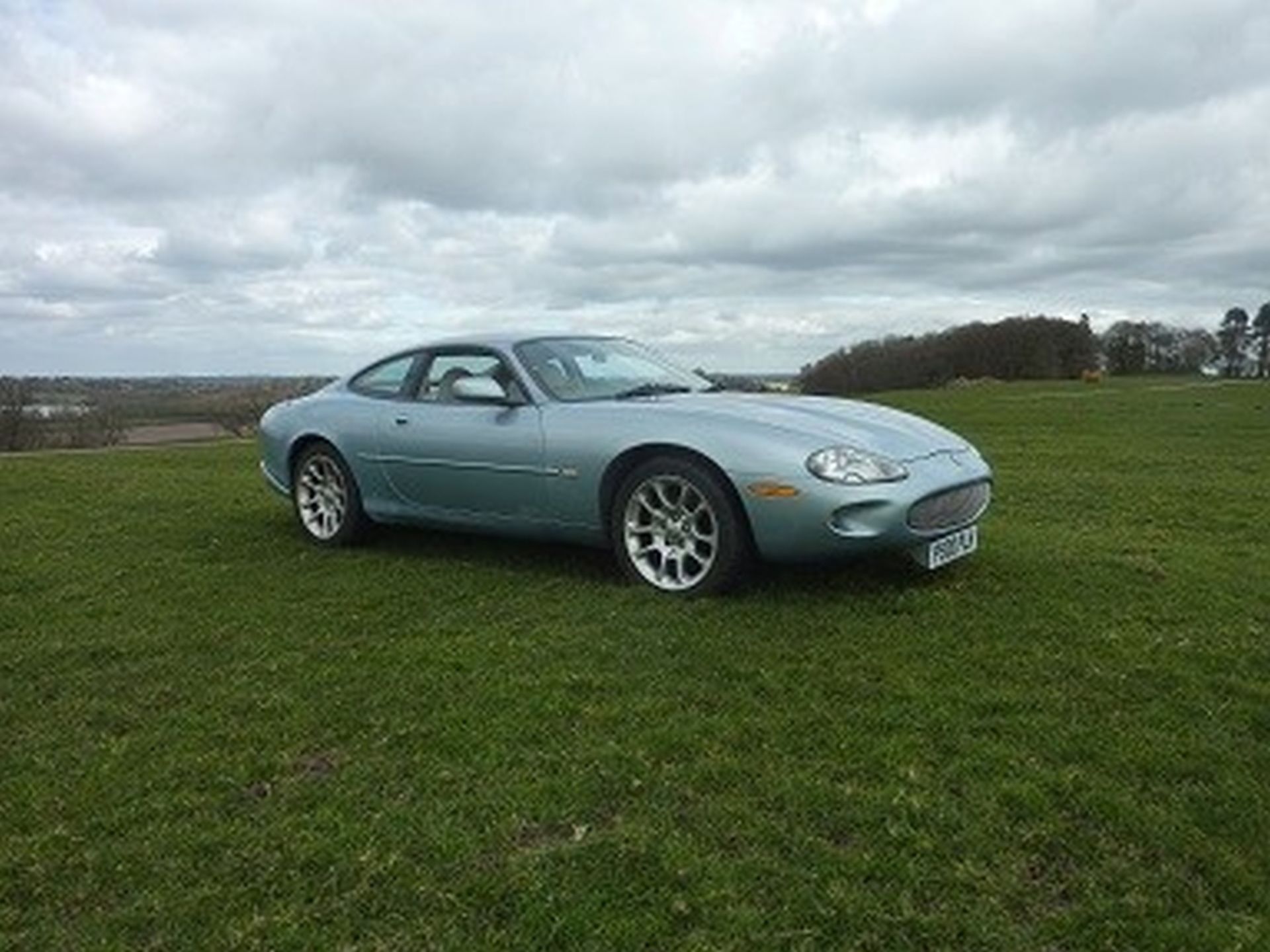 1997 Jaguar XK8 Coupe Sports Chassis no. SAJJGAED3ARD15360