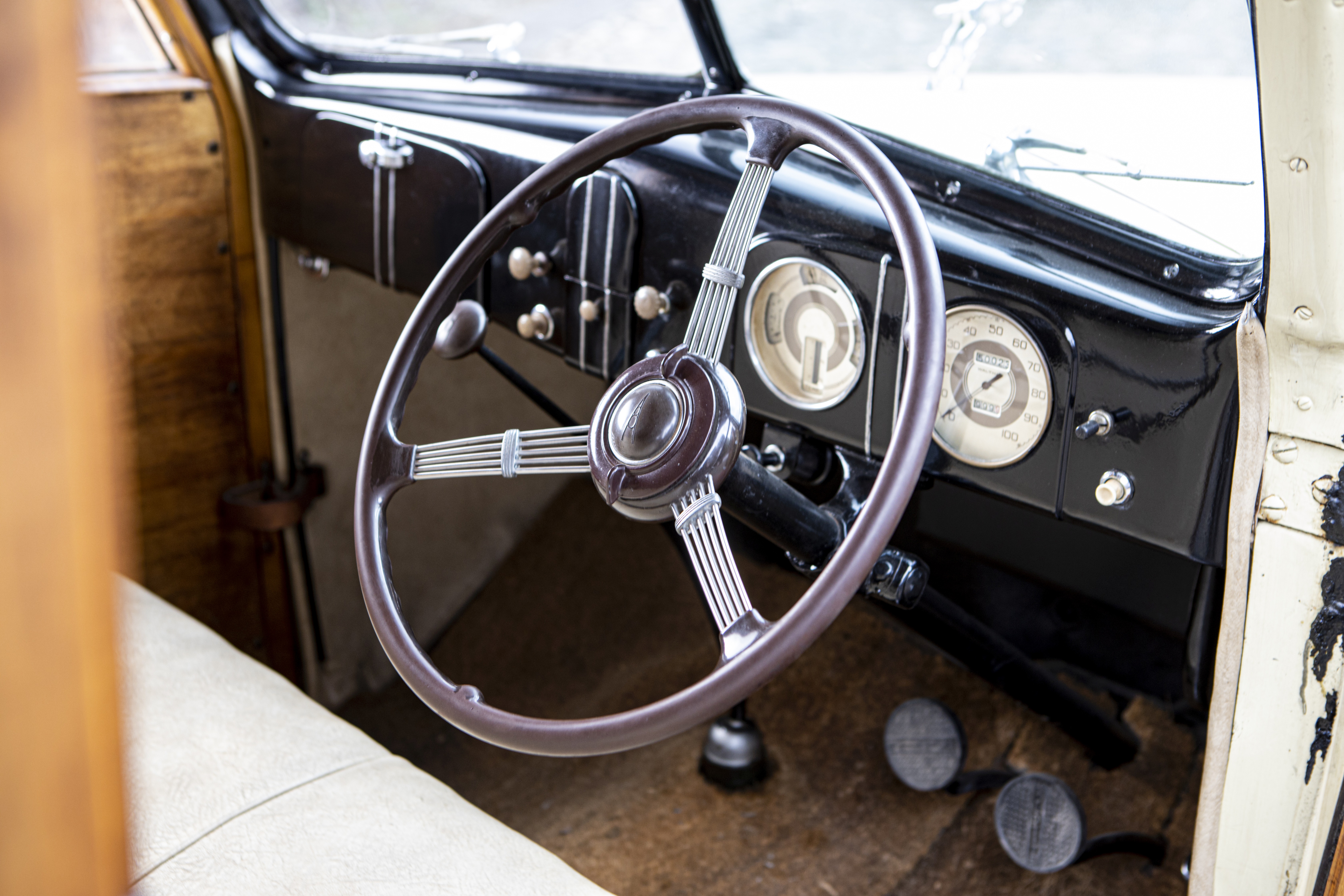 1937 Ford V8 'Woody' Station Wagon Chassis no. 790097 - Image 8 of 24