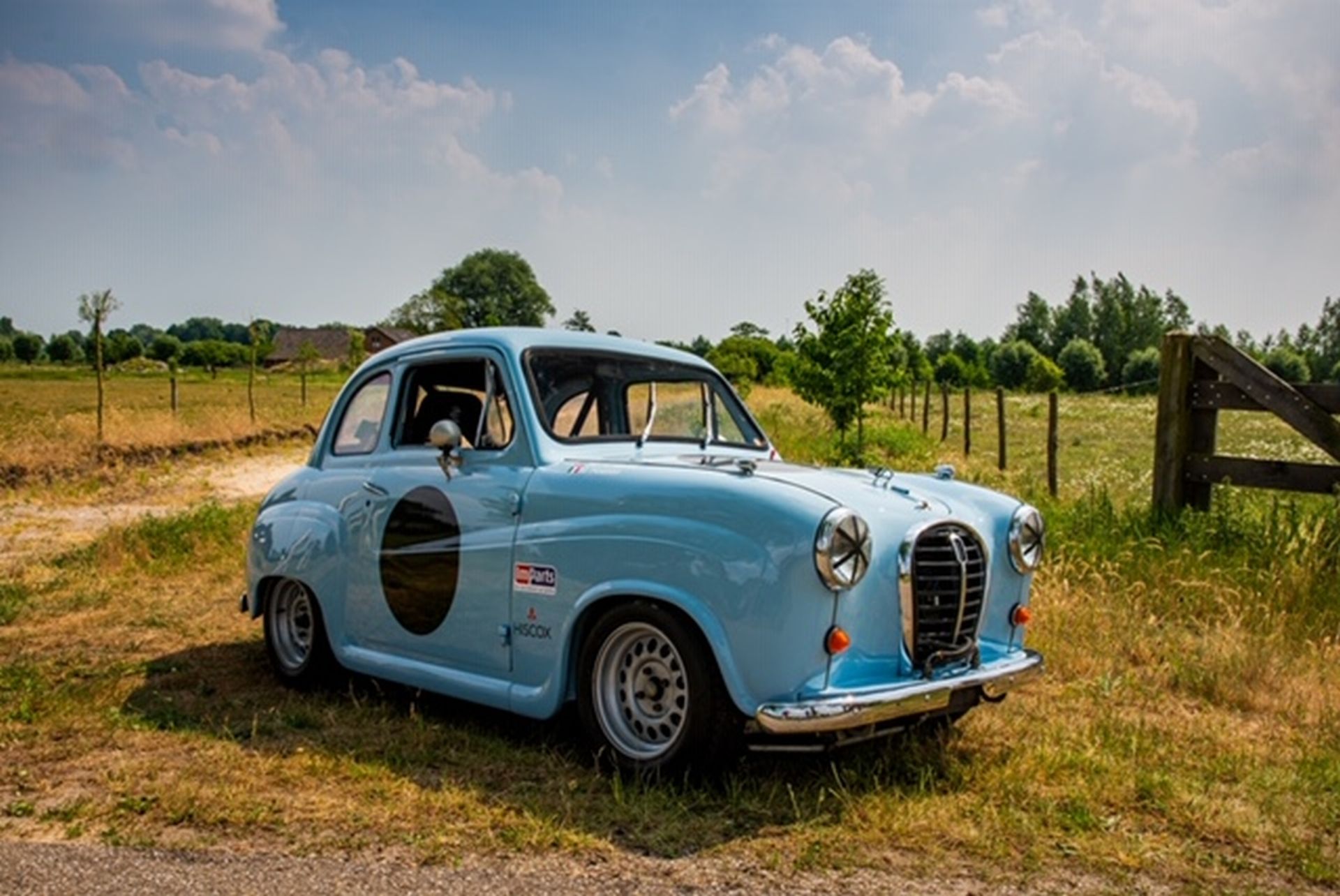 1957 Austin A35 Speedwell Competition Saloon Chassis no. A2S525304 - Bild 4 aus 21