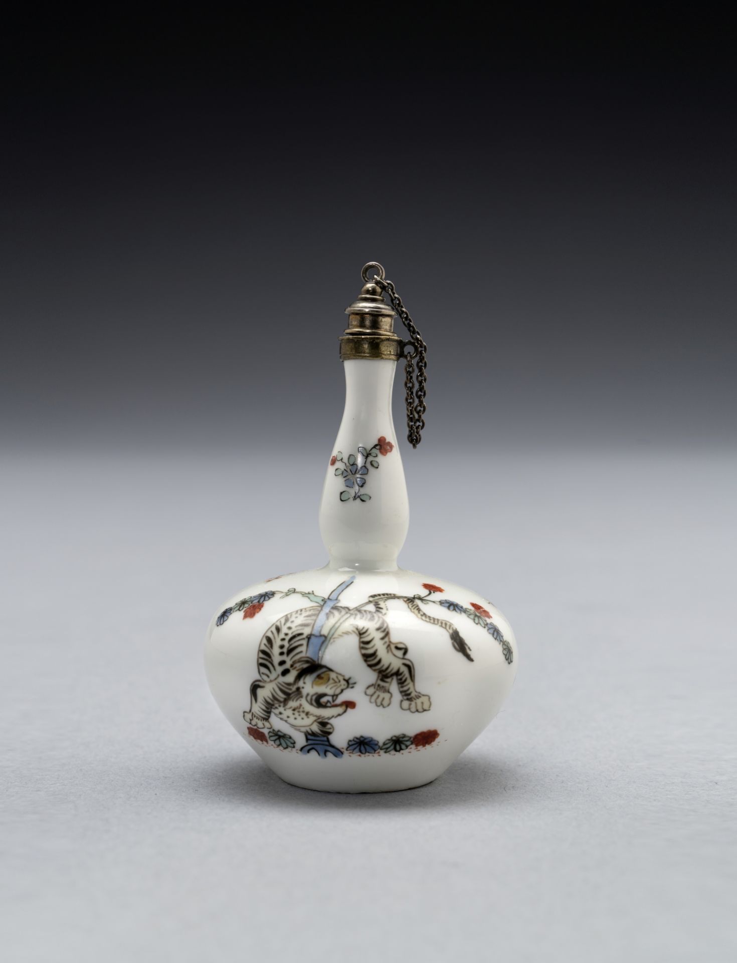 A Meissen miniature bottle from the 'Gelber Löwe' service, circa 1755-60
