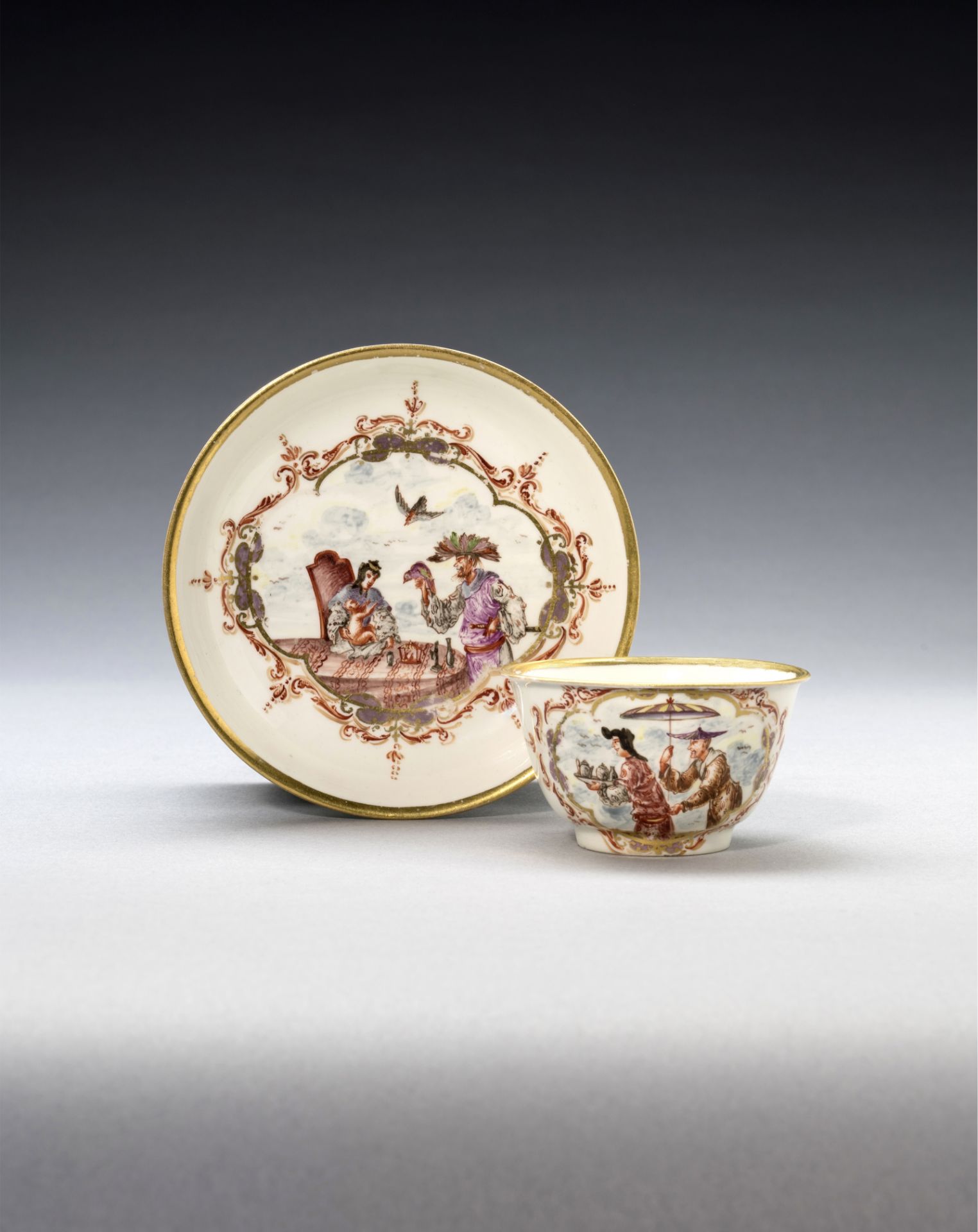 A Meissen teabowl and saucer, circa 1723