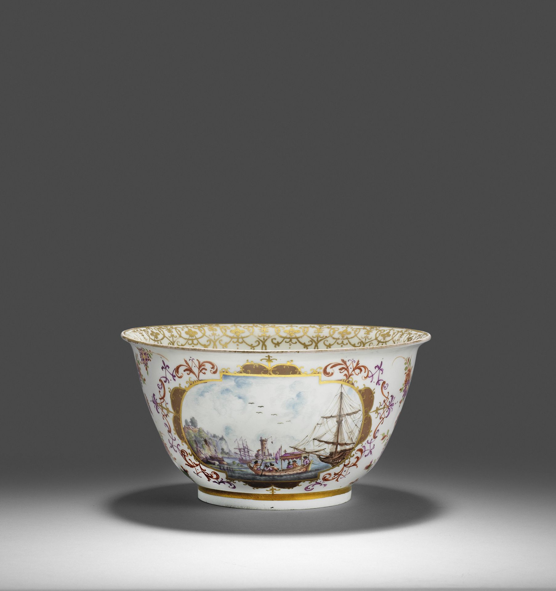 A Meissen waste bowl, circa 1725-30