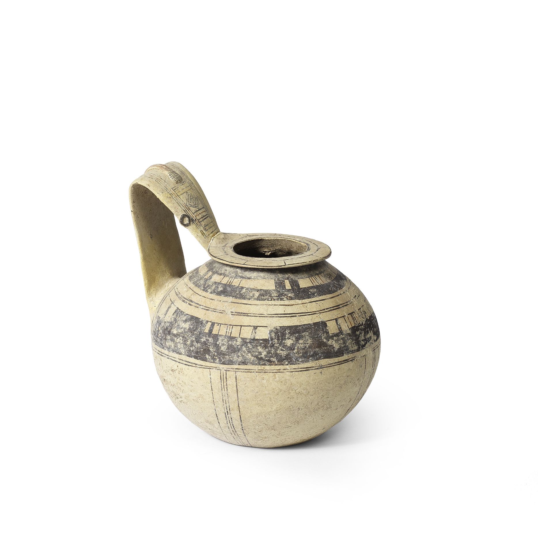 A Daunian pottery jug
