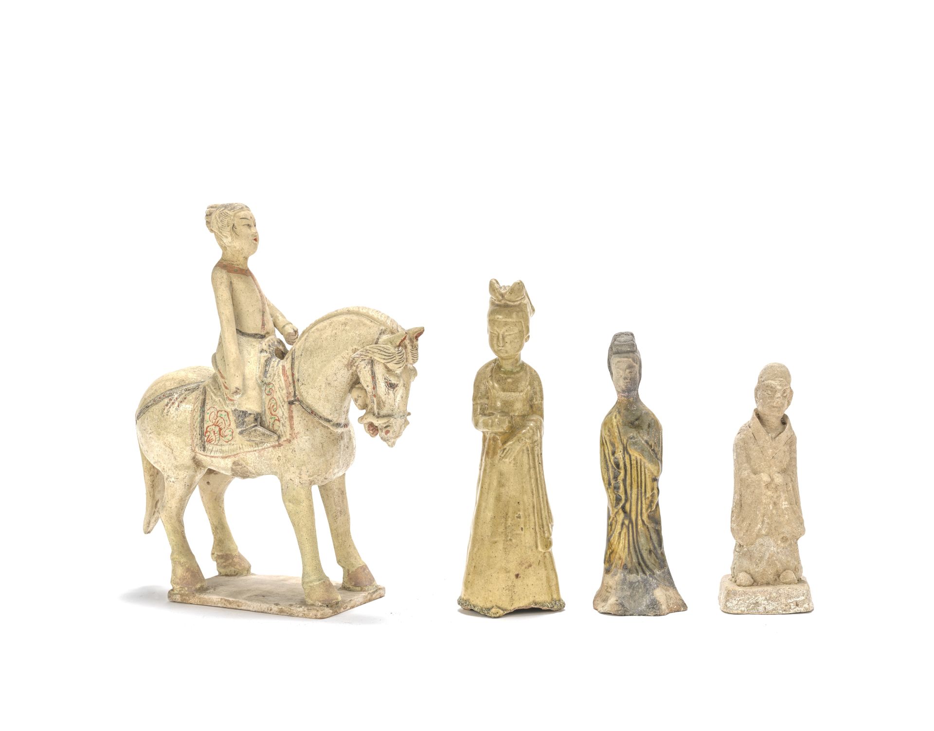 A straw glazed equestrienne and three pottery figures Sui/Tang Dynasty (4)