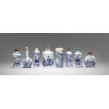 Eight blue and white snuff bottles 19th century (14)