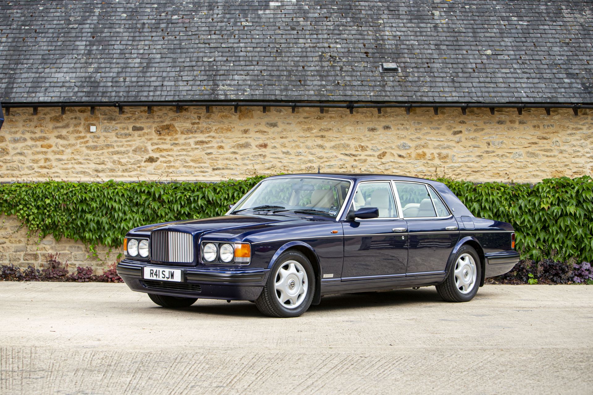 1997 Bentley Brooklands Saloon Chassis no. SCBZE20C8VCH59859