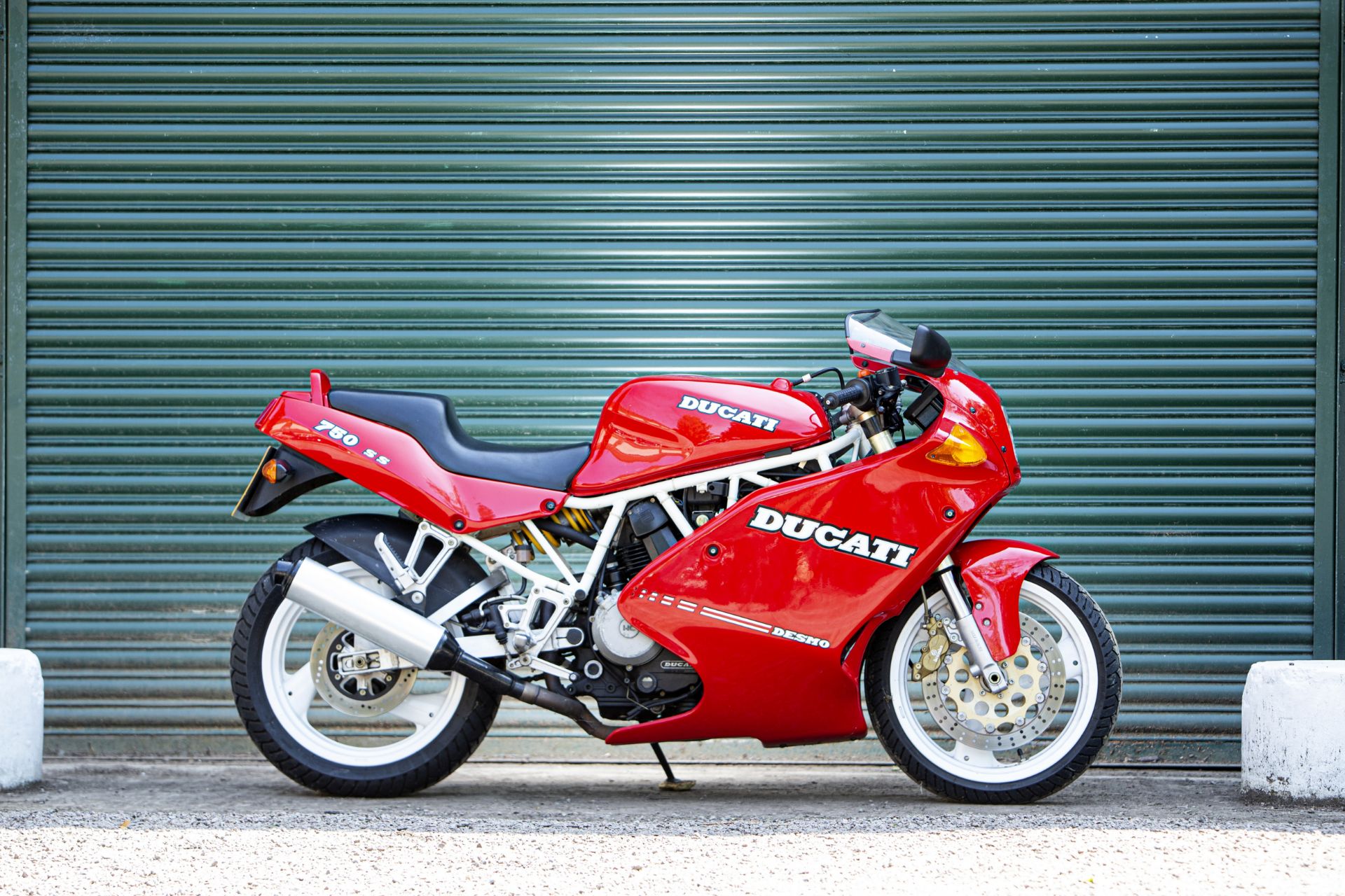 Property of a deceased's estate,1992 Ducati 750SS Frame no. ZDM750SC 000879 Engine no. ZDMA2C 000899
