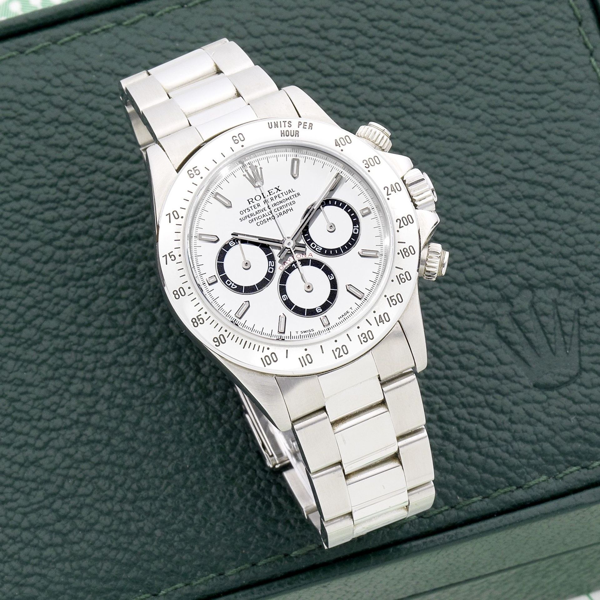 Rolex. A stainless steel automatic calendar bracelet watch Cosmograph Daytona 'Zenith', Ref: 165...