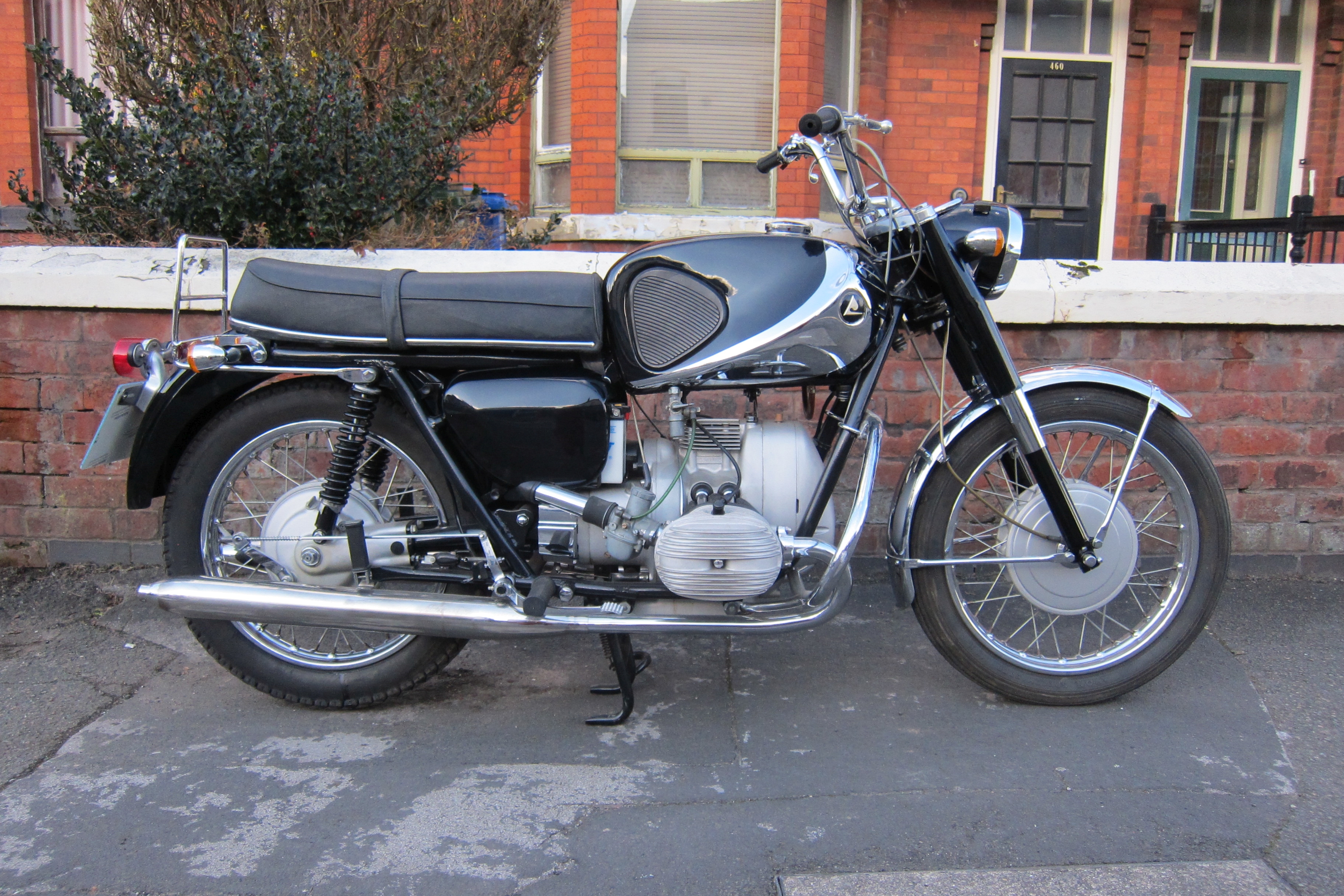 Property of a deceased's estate, c.1967 Marusho Lilac 500cc Magnum Electra Frame no. F9-1108 Engi...