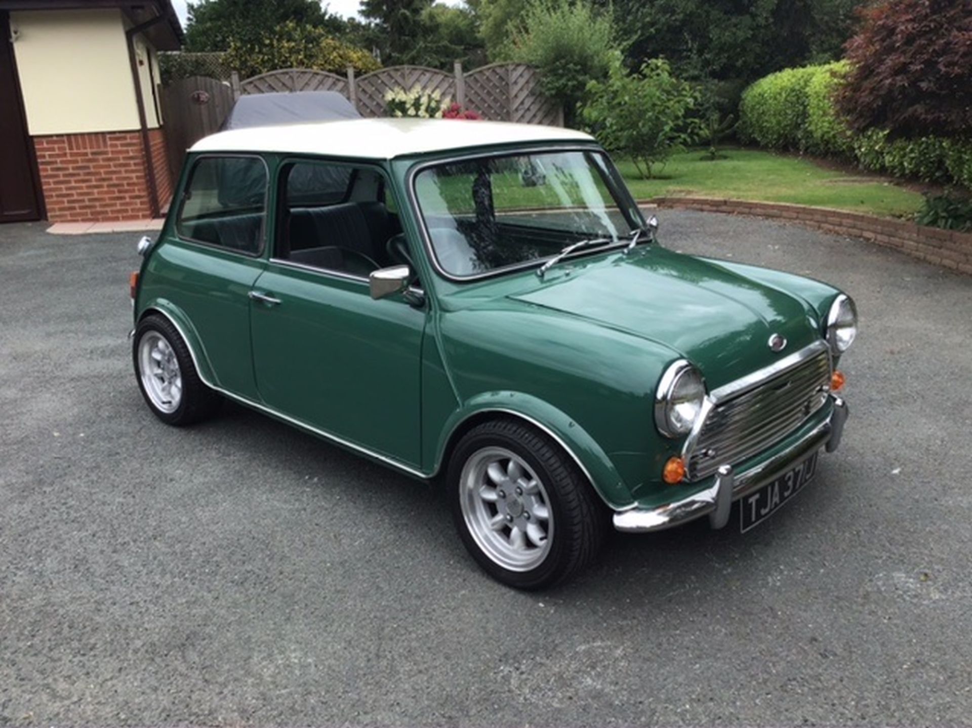 1971 Morris Mini to Cooper S Specification Chassis no. XA251335763A