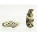 Two Aquatic Ivory Netsuke Meiji (2)