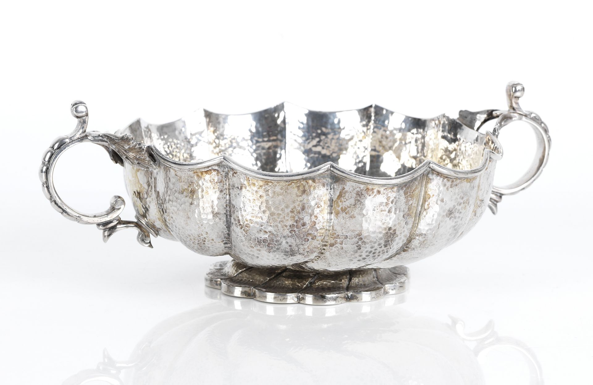 An Edwardian Arts and Crafts bowl Lambert & Co, London, 1906