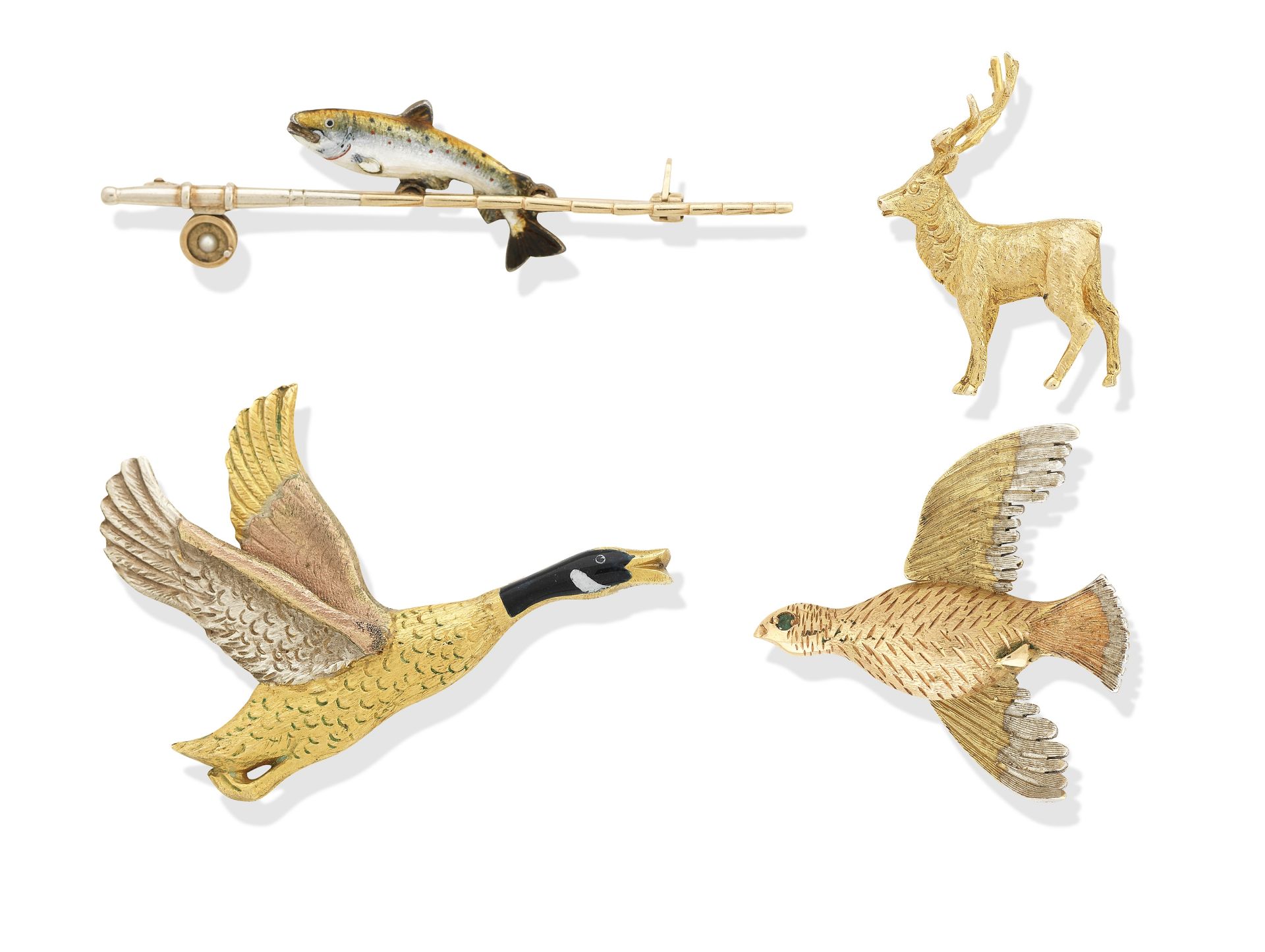 Four assorted sporting interest brooches