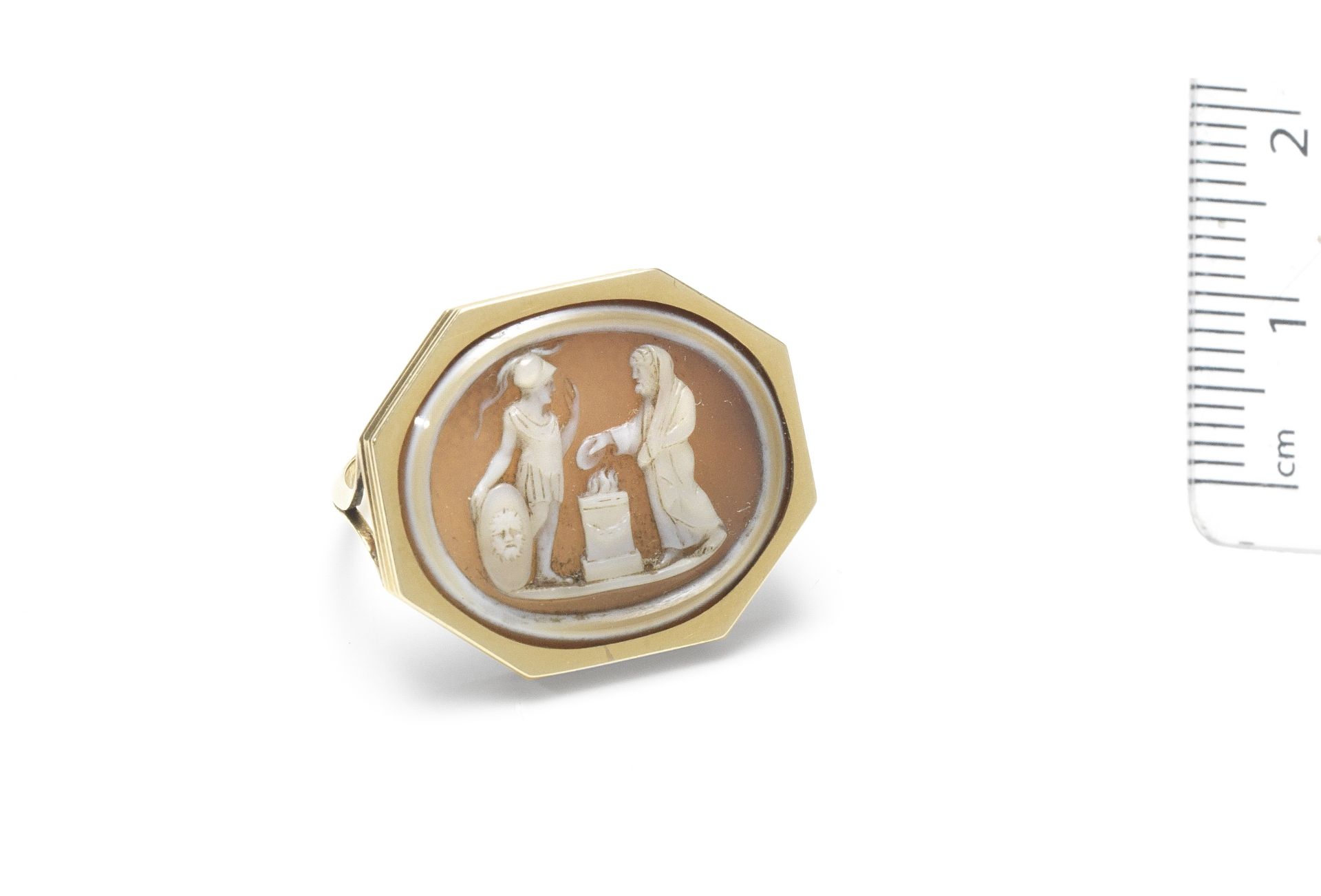 A hardstone cameo ring of a soldier with a priest, 18th century