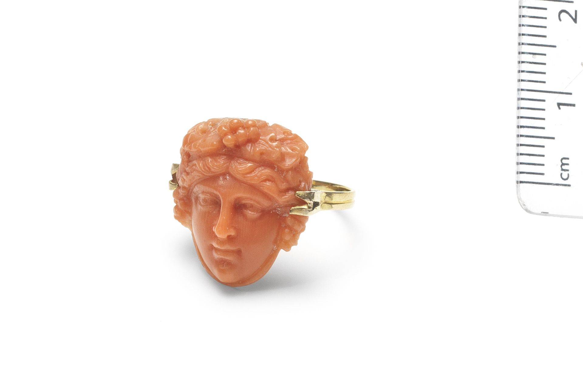 A coral cameo ring of Bacchus, 19th century