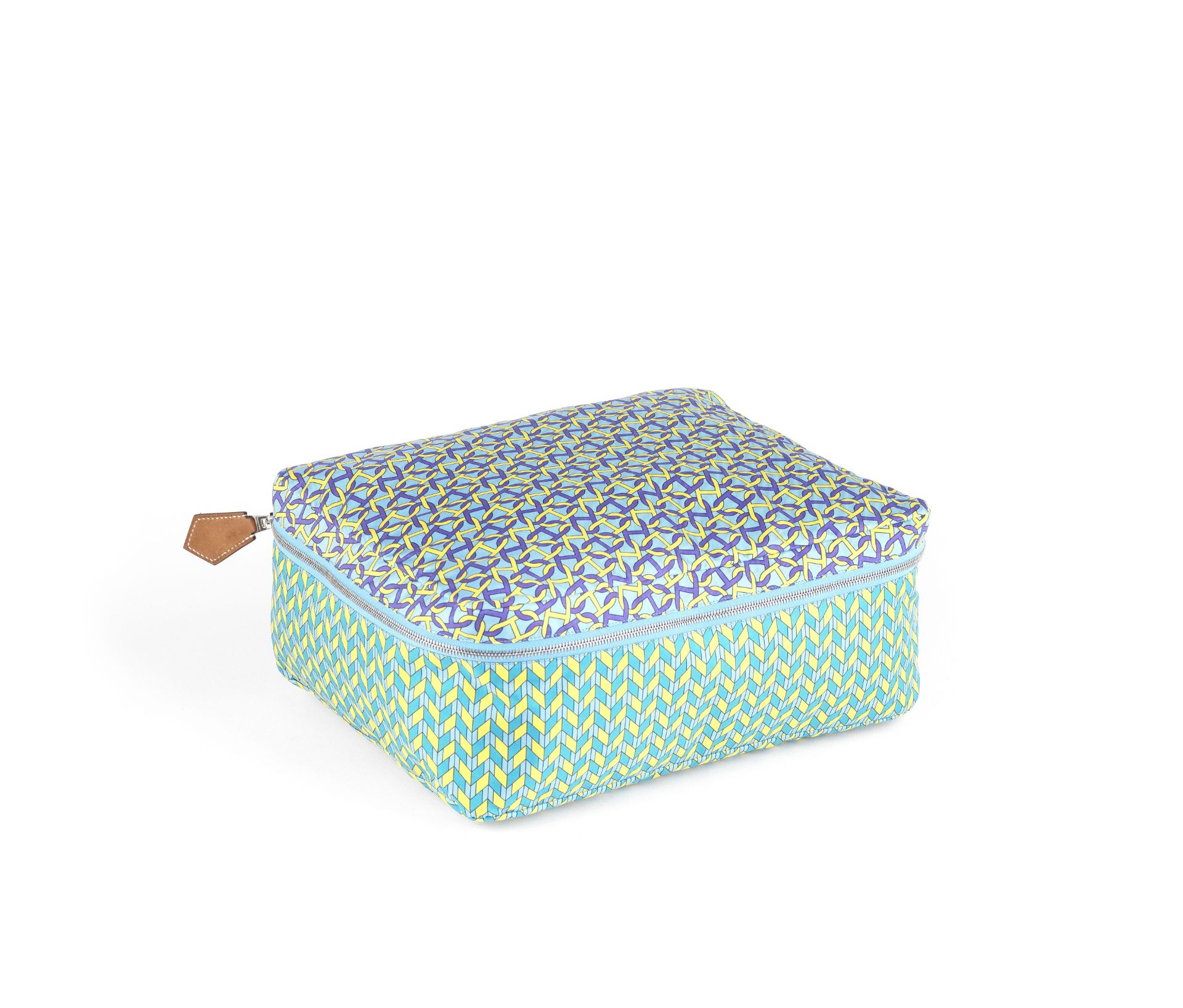 Travelsilk Travel Cube, Hermès, c. 2019, (Includes storage pillow and dust bag)