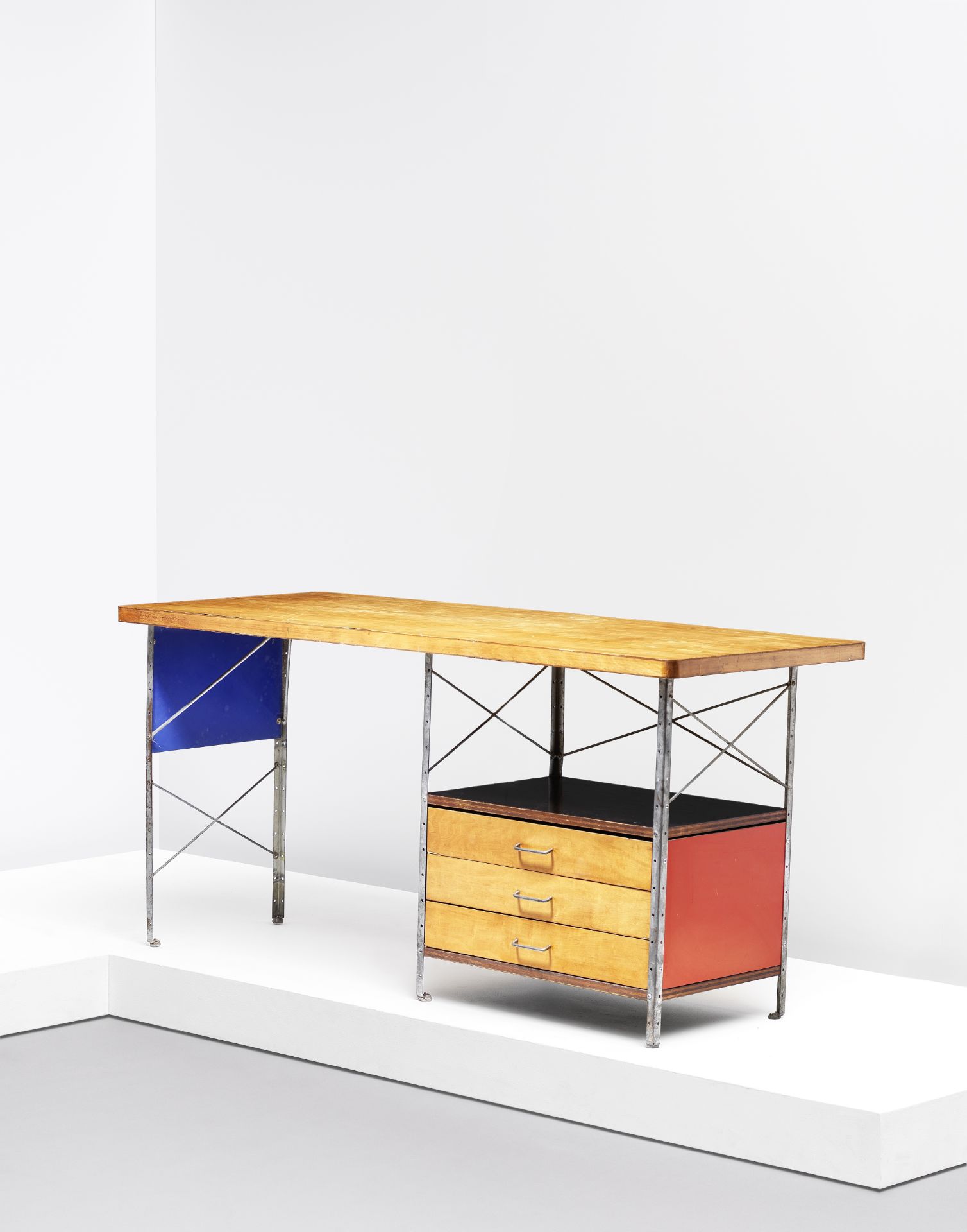 Charles and Ray Eames Early desk, model no. D-20-C, from the ESU/EDU series, 1950s