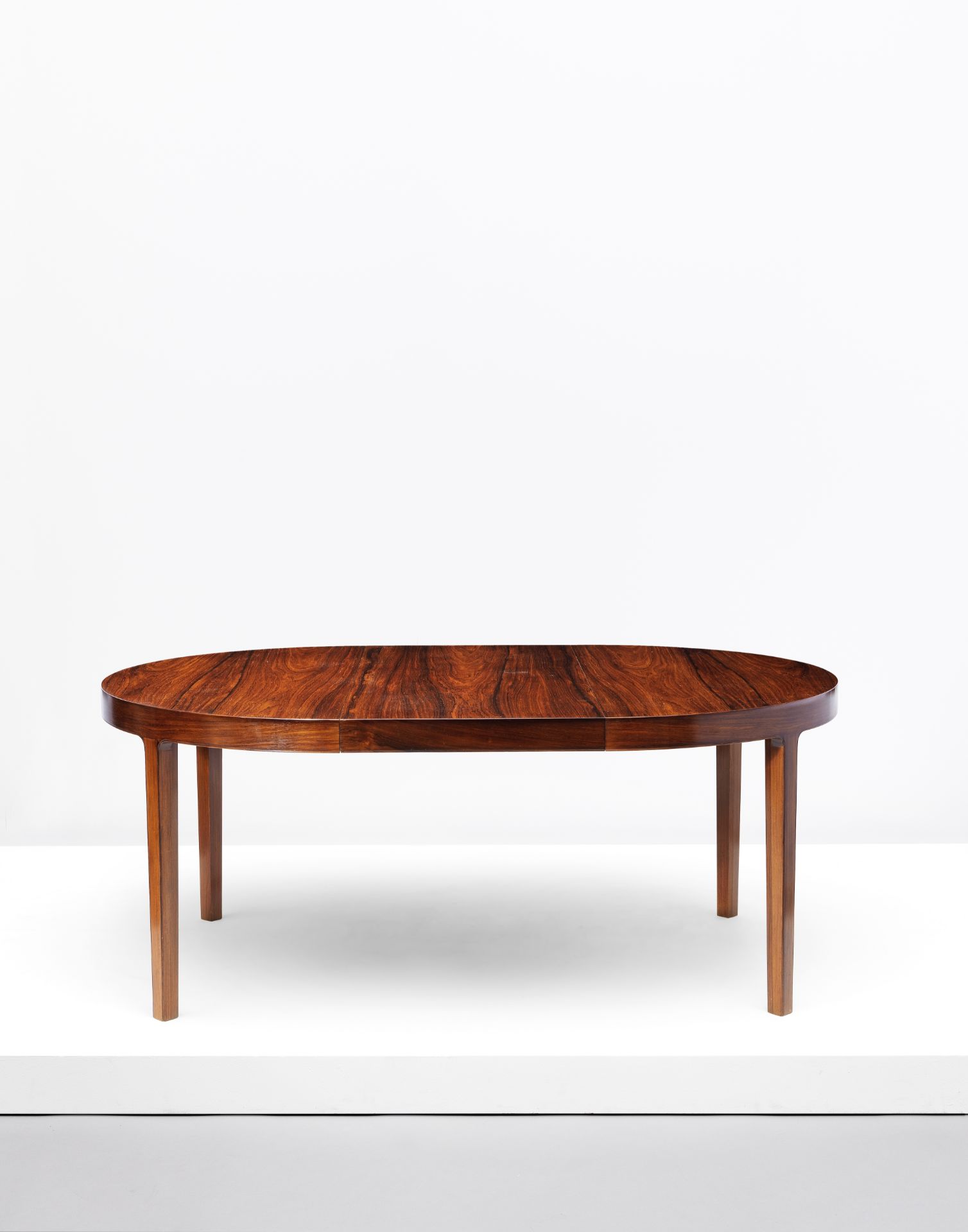 Ole Wanscher Extendable dining table, designed early 1940s
