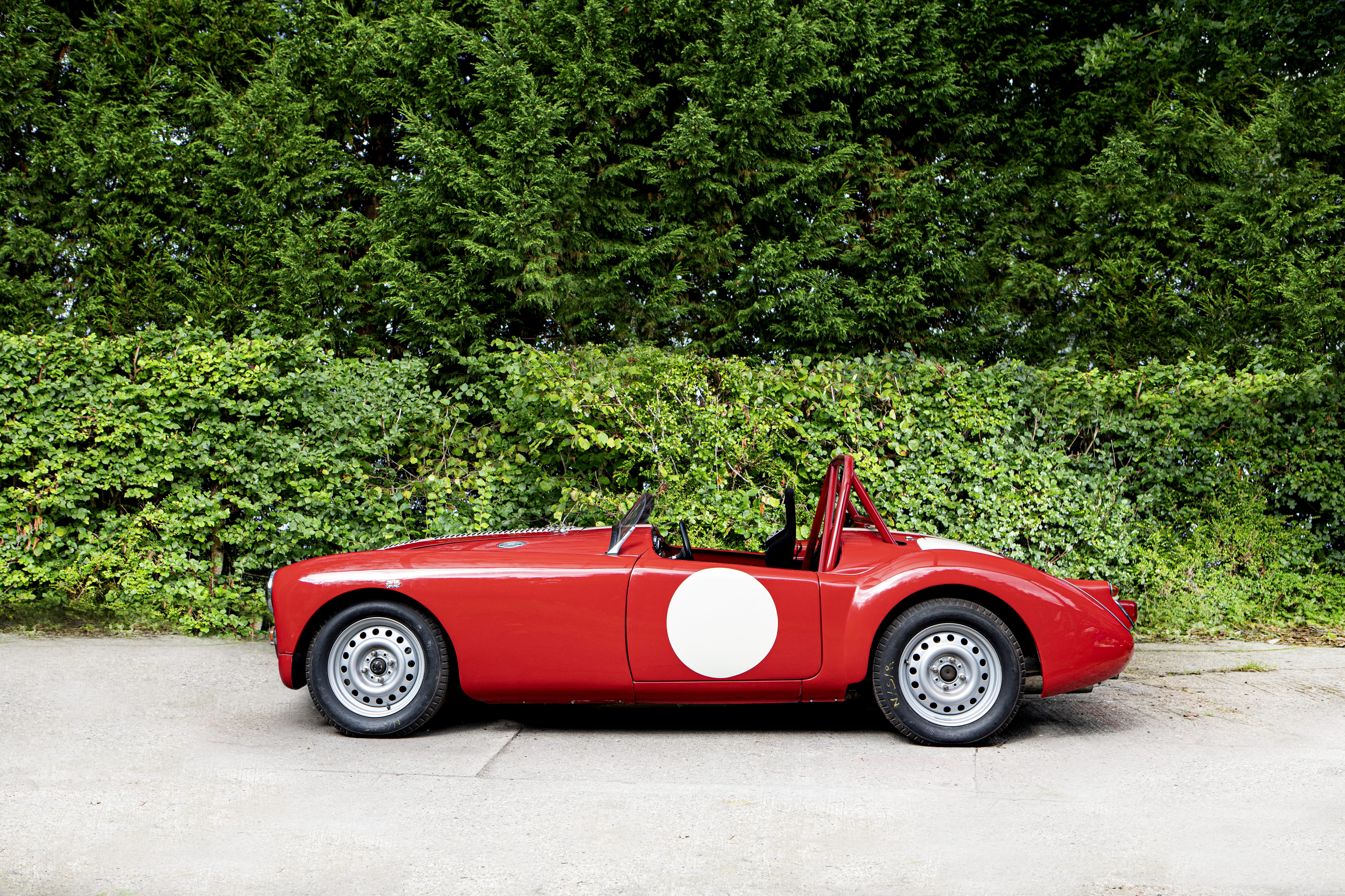 1960 MGA FIA Competition Roadster Chassis no. GHN/91842 - Image 11 of 19