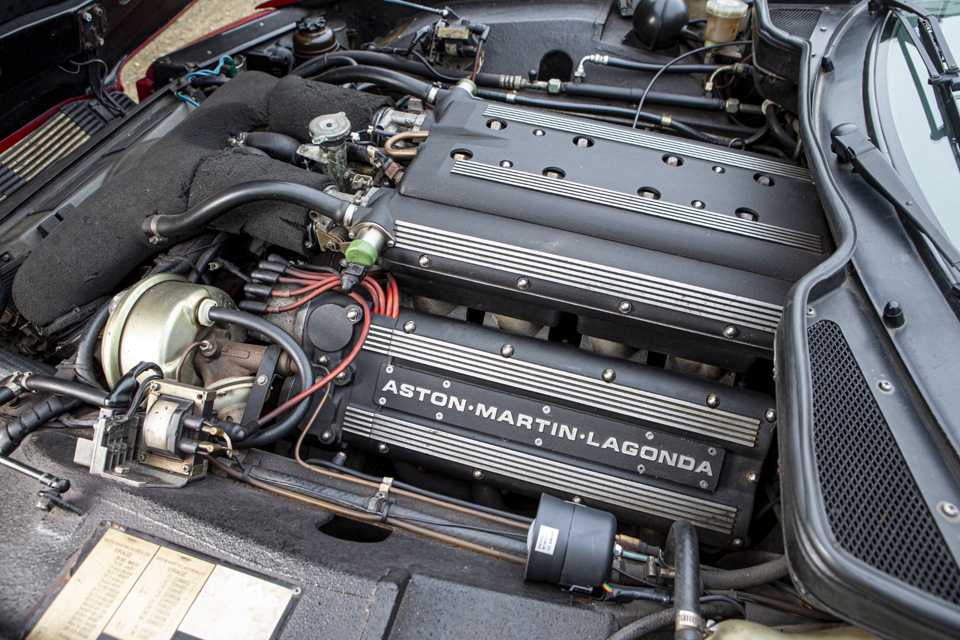 1990 Aston Martin Virage 6.3-Litre 'Wide Body' Coupé Chassis no. SCFCAM15LBR50009 - Bild 21 aus 35