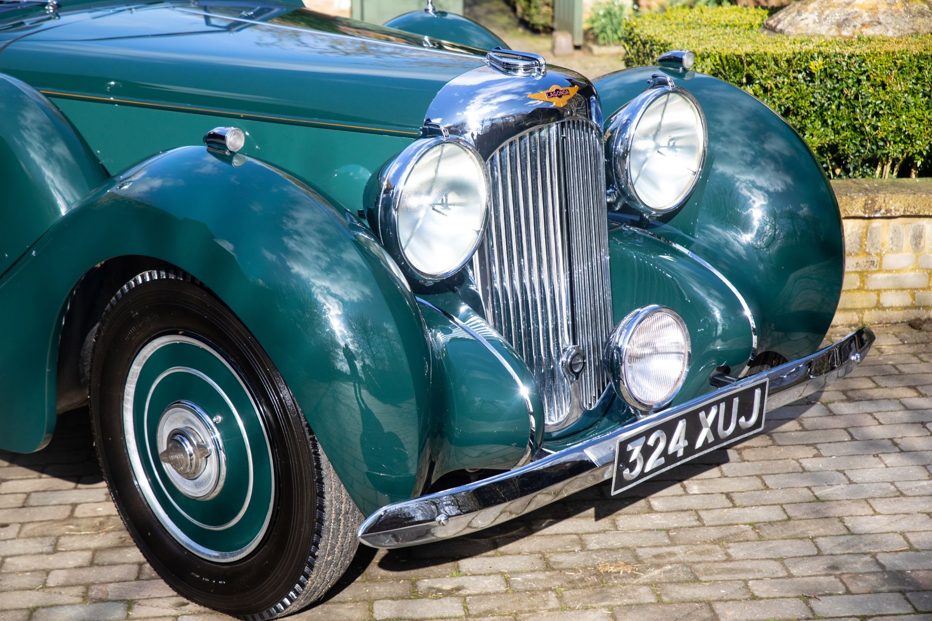 Offered from the estate of the late Michael Patrick Aiken, MBE,1939 Lagonda V12 Drophead Coupé C... - Bild 7 aus 64