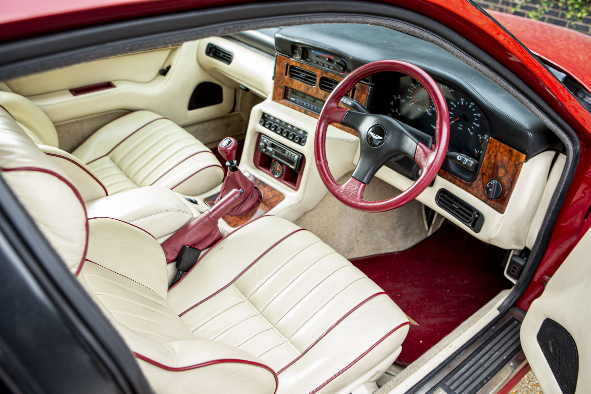 1990 Aston Martin Virage 6.3-Litre 'Wide Body' Coupé Chassis no. SCFCAM15LBR50009