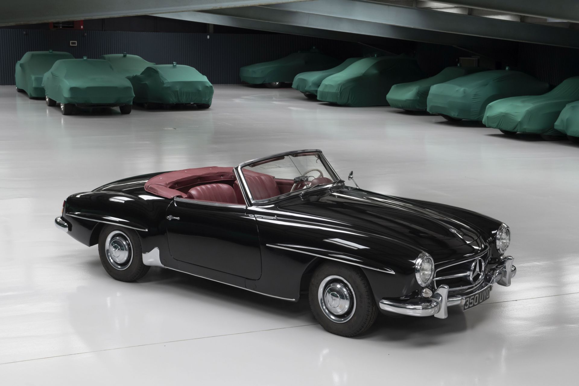 Offered from The Chester Collection,1960 Mercedes-Benz 190 SL Roadster with Hardtop Chassis no. ... - Bild 16 aus 19