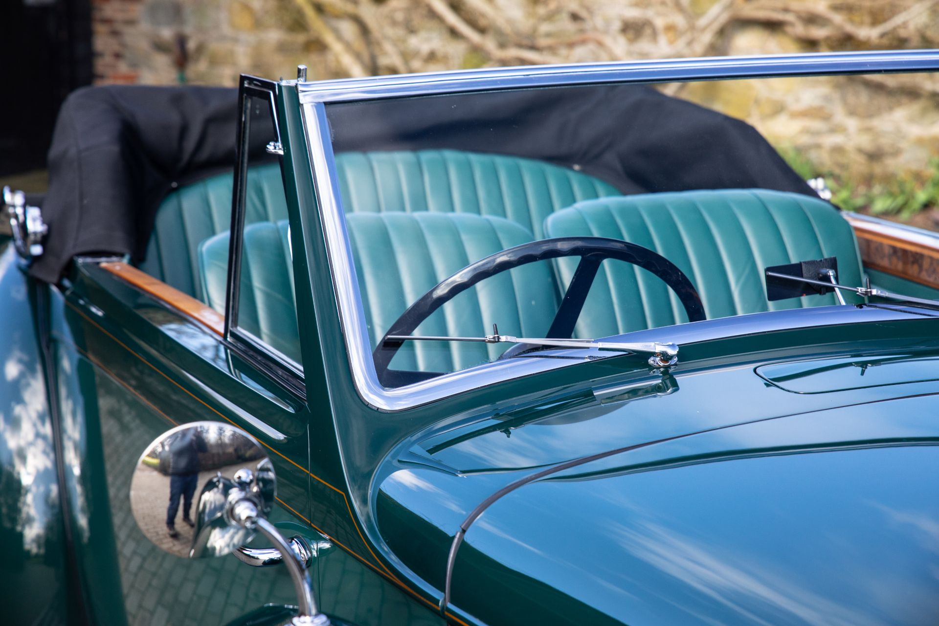 Offered from the estate of the late Michael Patrick Aiken, MBE,1939 Lagonda V12 Drophead Coupé C... - Bild 8 aus 64