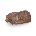 A good early 18th century carved boxwood snuff box, Dutch