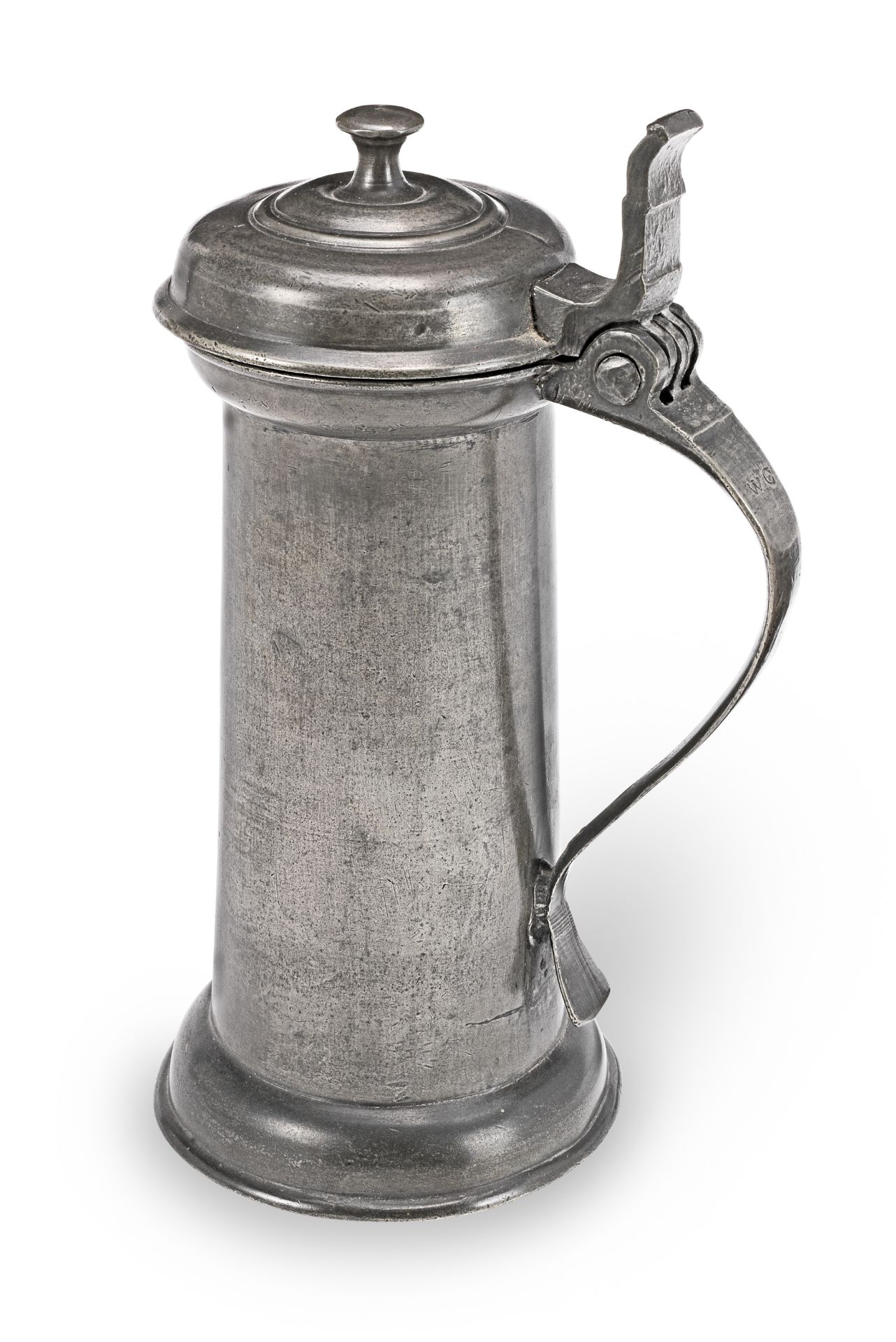 A small James I pewter flagon, circa 1610