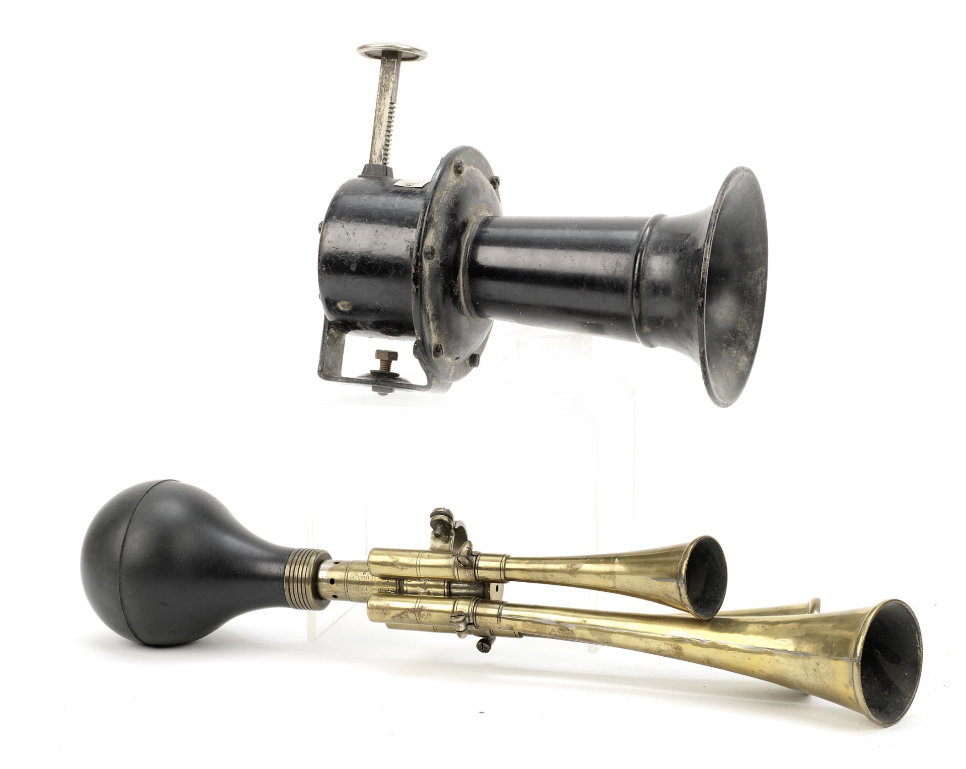 A brass three-trumpet 'Le Testophone' bulb horn, French, ((2))