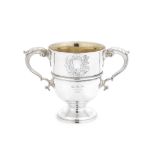 A George II Irish silver cup John Laughlin, Dublin circa 1750