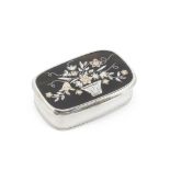 A George III silver-mounted snuffbox unmarked, circa 1800