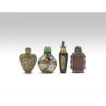 Four various metal and cloisonné enamel snuff bottles Qing Dynasty and later (4)