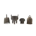 Four archaistic bronze ritual vessels Yuan/Ming-Qing Dynasty and possibly later (4)