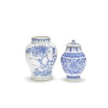 A blue and white vase and a jar and cover Shunzhi (3)