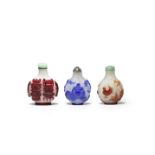 Three overlay glass snuff bottles 18th/19th century (6)