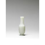 A very fine white jade incense-tool vase Qianlong (2)