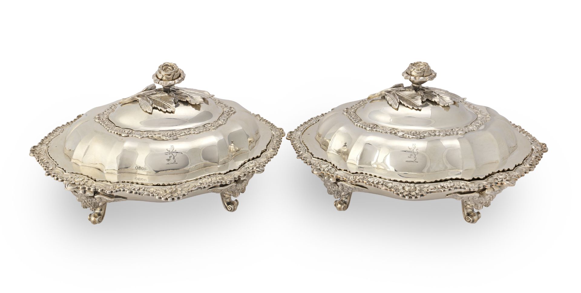 A pair of George IV silver entrée dishes Thomas Burwash, London 1821 (2)