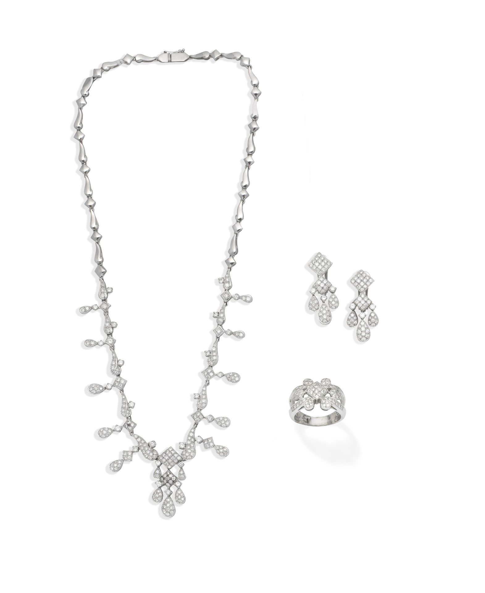 Diamond necklace, earring and ring suite (3)