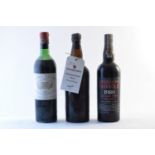 Château Margaux 1966, Margaux 1er Grand Cru Classé (1) Cockburn 1945 (1) Quinta do Noval Nacional...