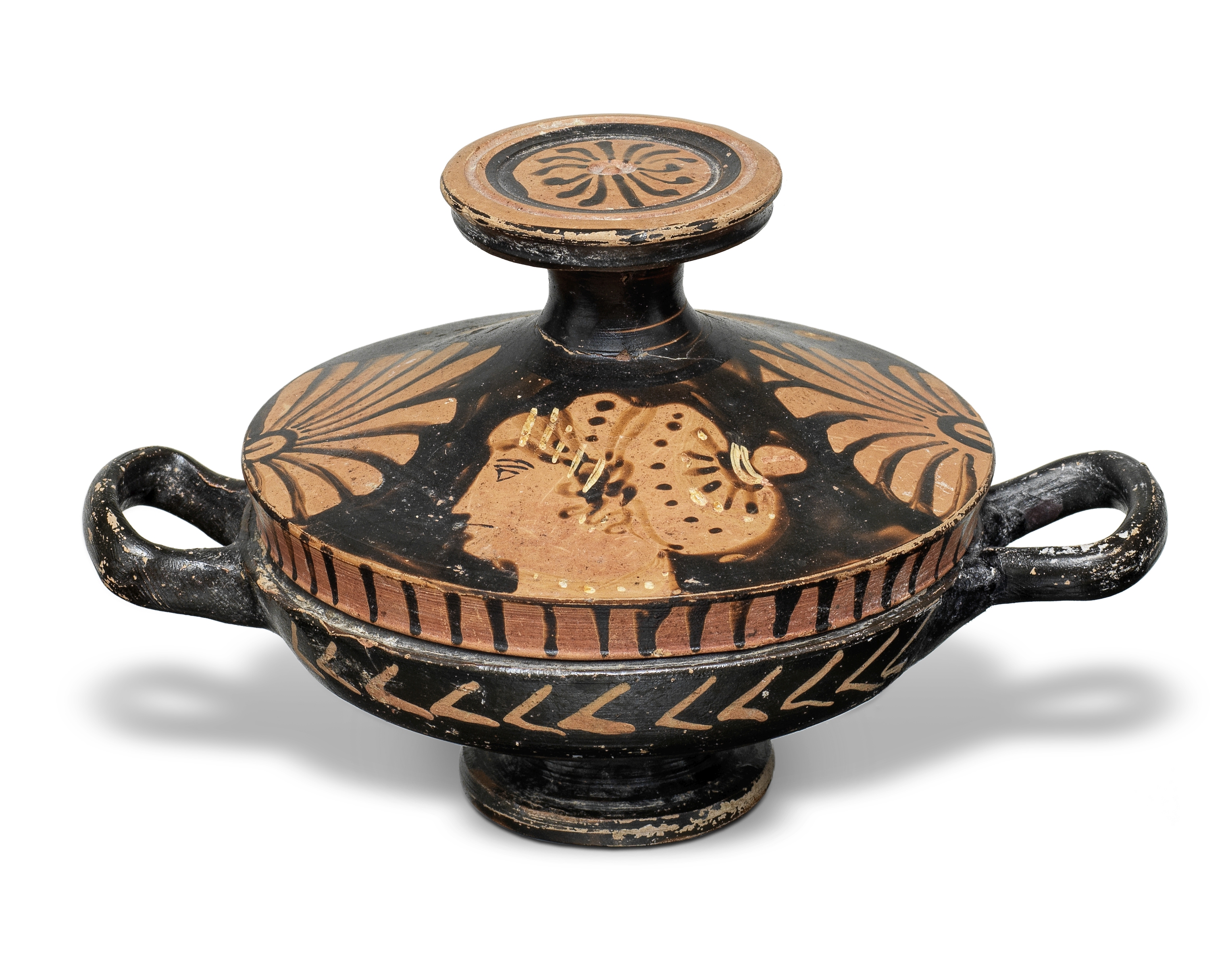 A small South Italian red-figure lidded lekanis