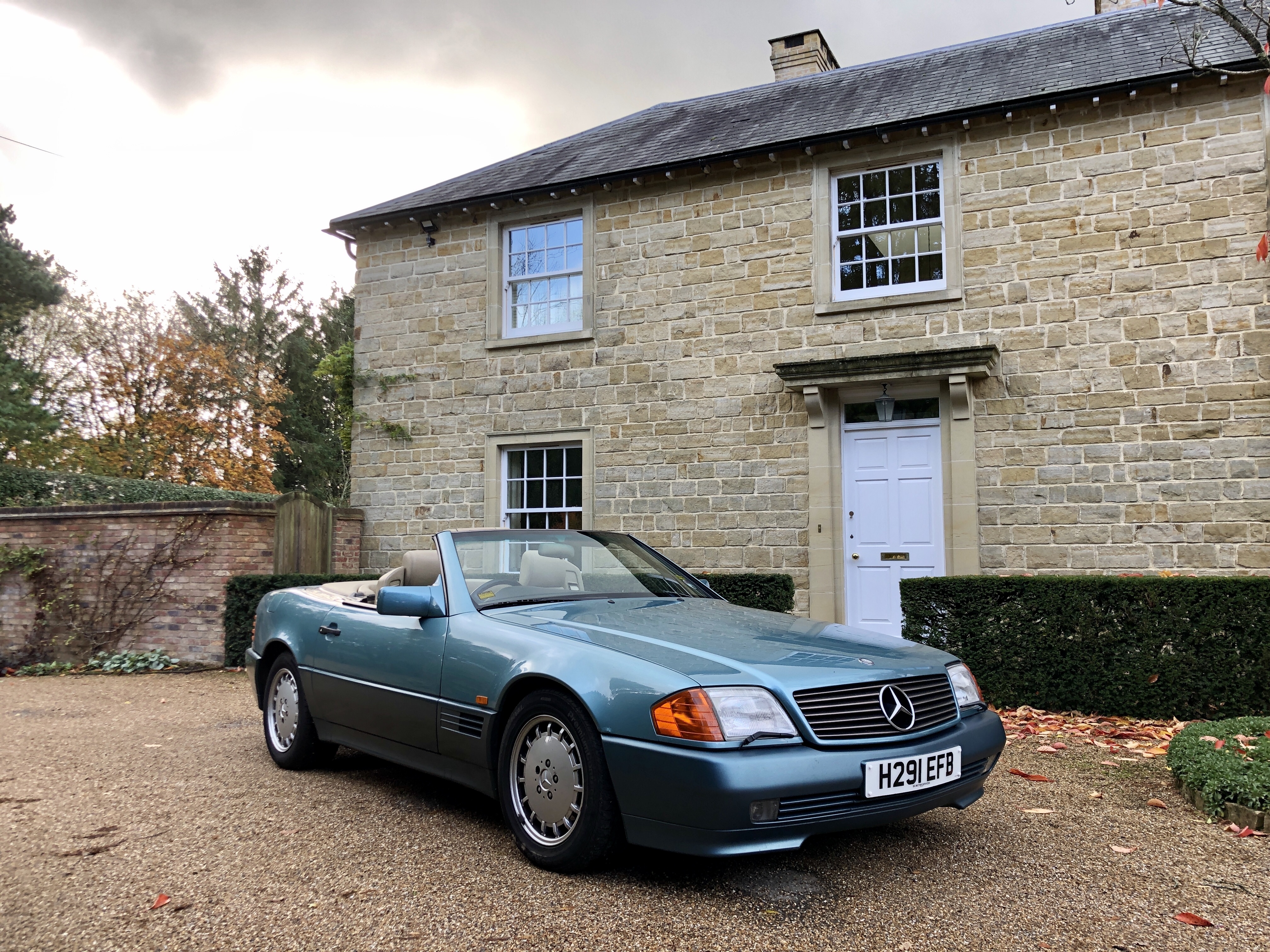 1991 Mercedes-Benz 500SL Chassis no. WDB1290662F030421