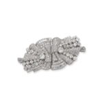 DIAMOND DOUBLE-CLIP BROOCH, CIRCA 1935